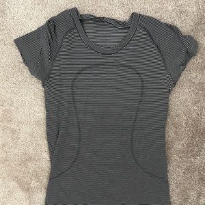 Lululemon Swiftly Tech Short Sleeve Shirt